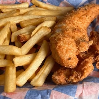Fish or Chicken Tenders & Fries